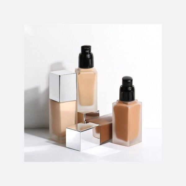 Weightless Waterproof Liquid Foundation - 图片 3